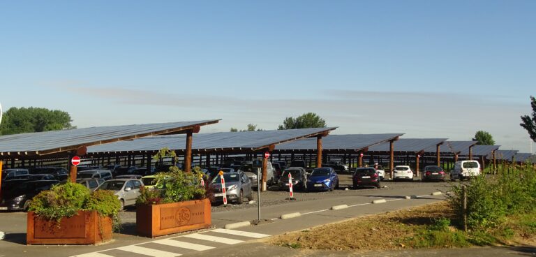 Ombrières photovoltaïques